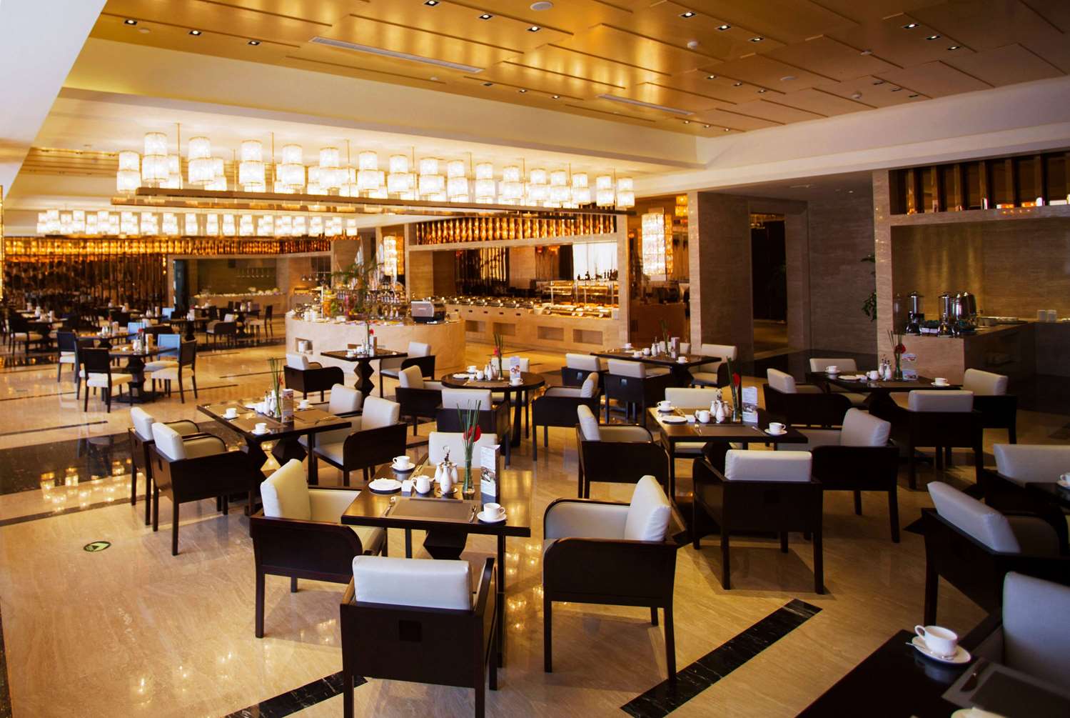Howard Johnson by Wyndham Changsheng Plaza Meizhou 12/13