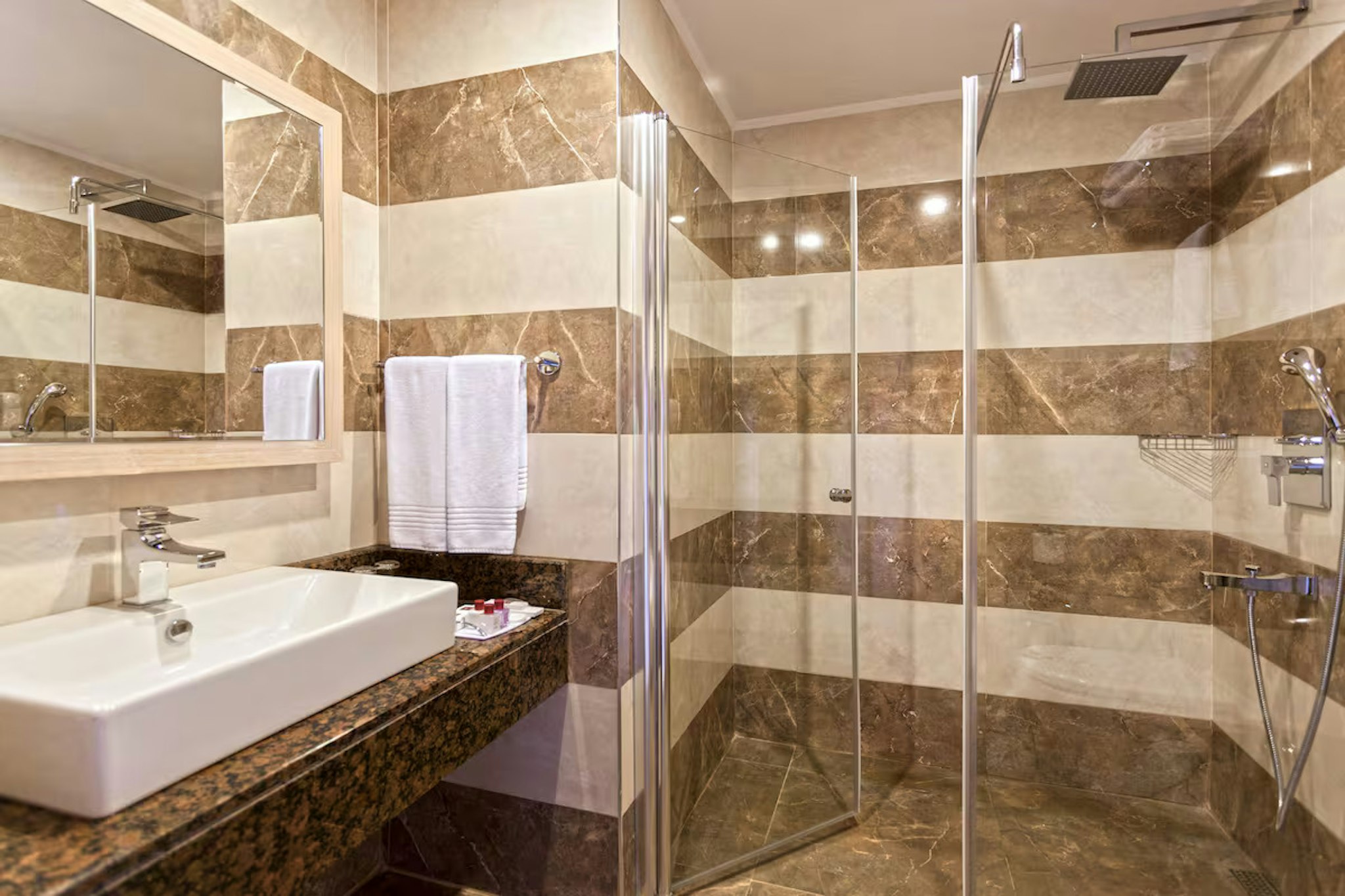 Aydogan Otel 24/24