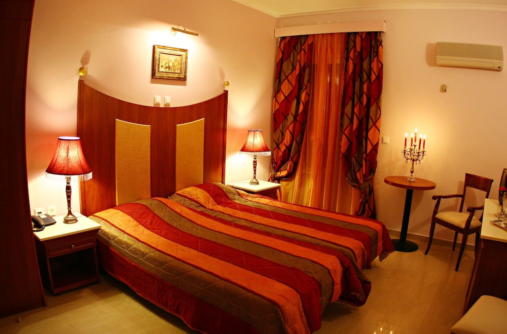 Ionis Art Hotel 18/51