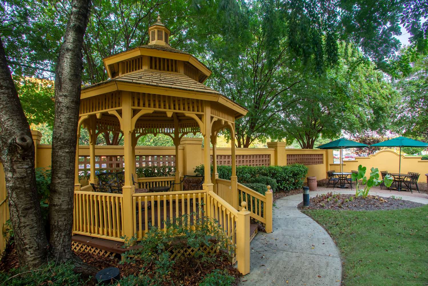La Quinta Inn & Suites by Wyndham Charlotte Airport South 10/46