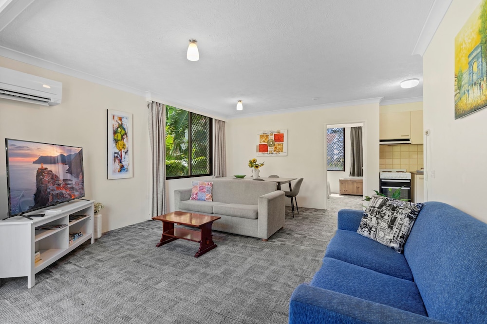 AUSSIE RESORT 26/50