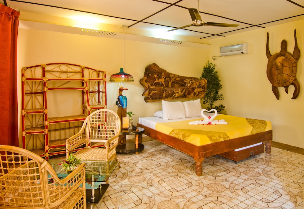 Deep Forest Garden Hotel 22/80