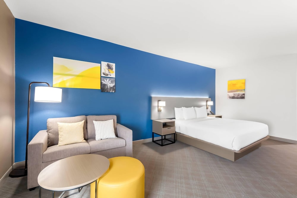 غرفة بسرير كينج لذوي الإعاقة، Comfort Inn & Suites Portland Corpus Christi 5/9