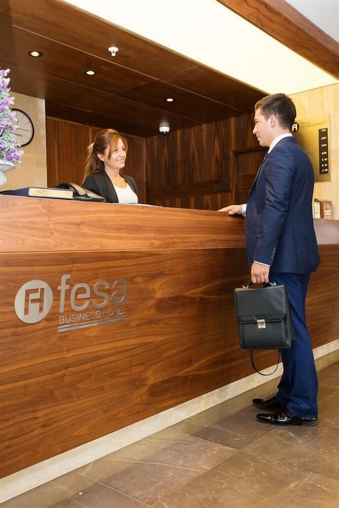 Fesa Business Hotel 9/67