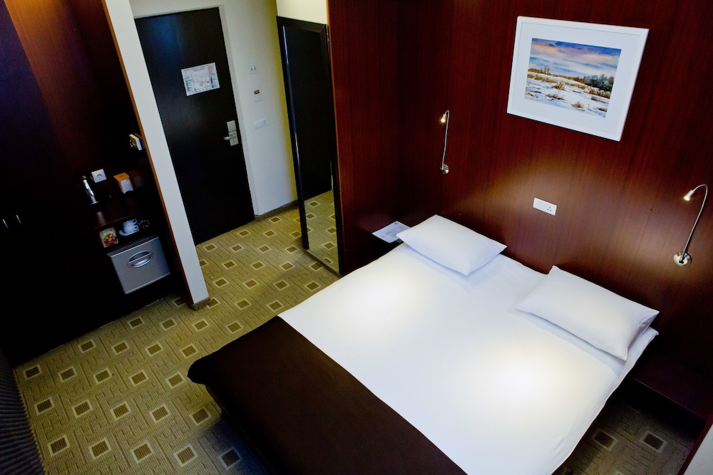Hotel Olsi 7/50
