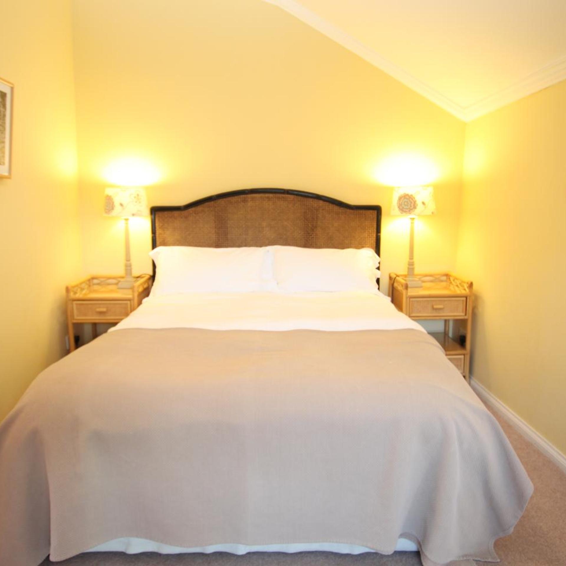 Colonsay Hotel 24/50