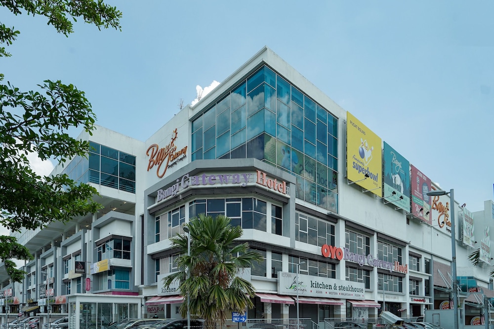New Bangi Gateway Hotel in BANDAR BARU BANGI