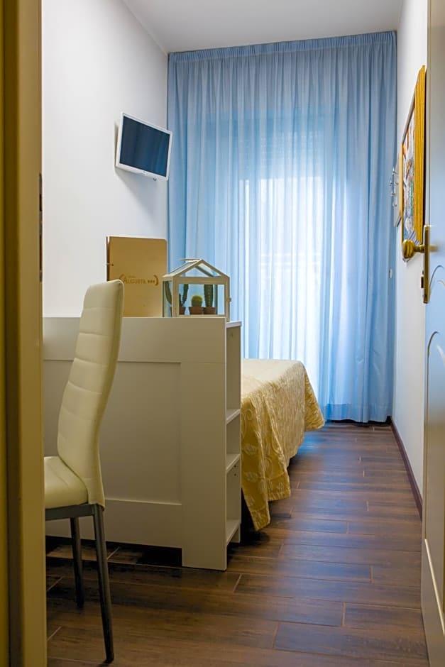 Hotel Augusta 21/37