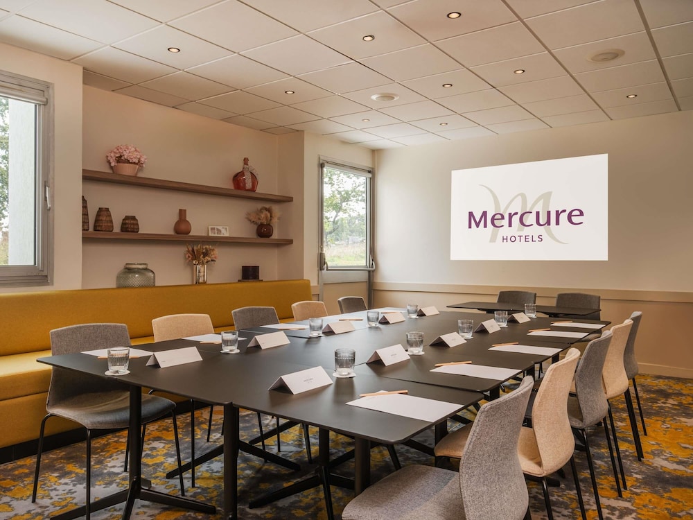 Mercure Le Mans Batignolles 57/68