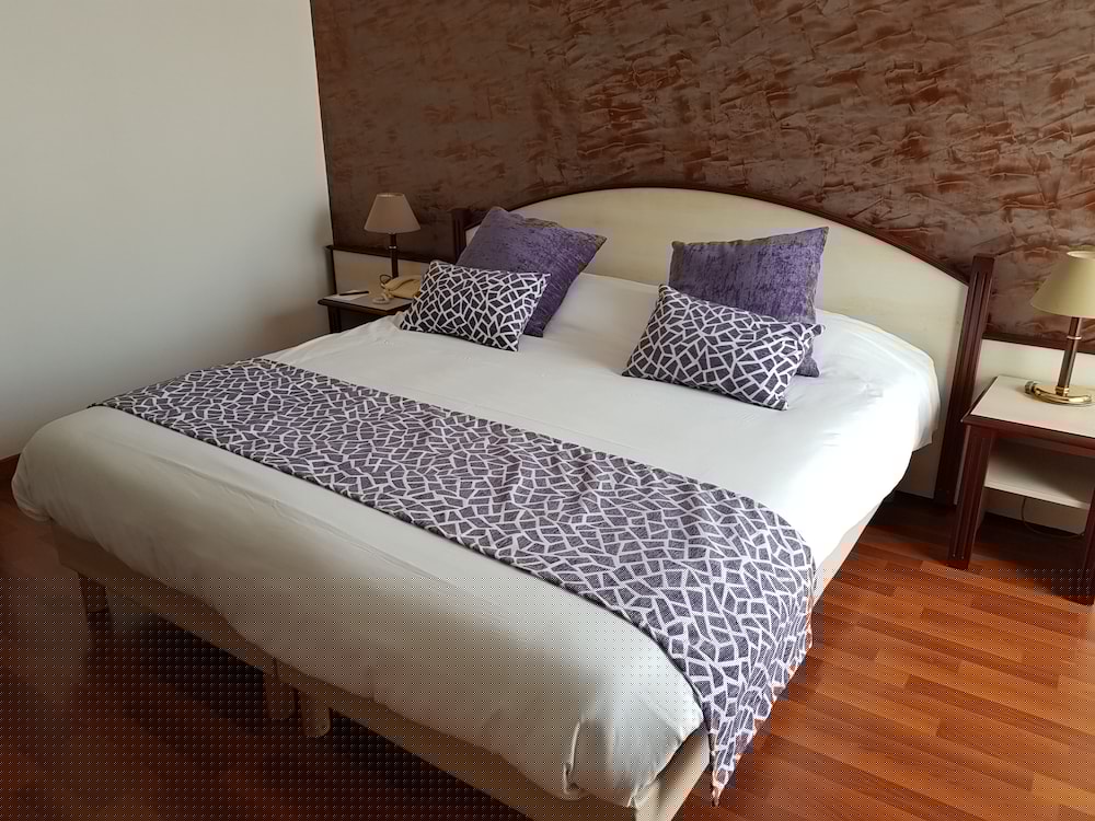Ariane Hotel 13/40