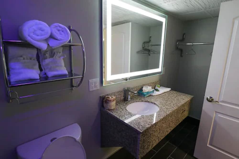 Envi Boutique Hotel 44/74