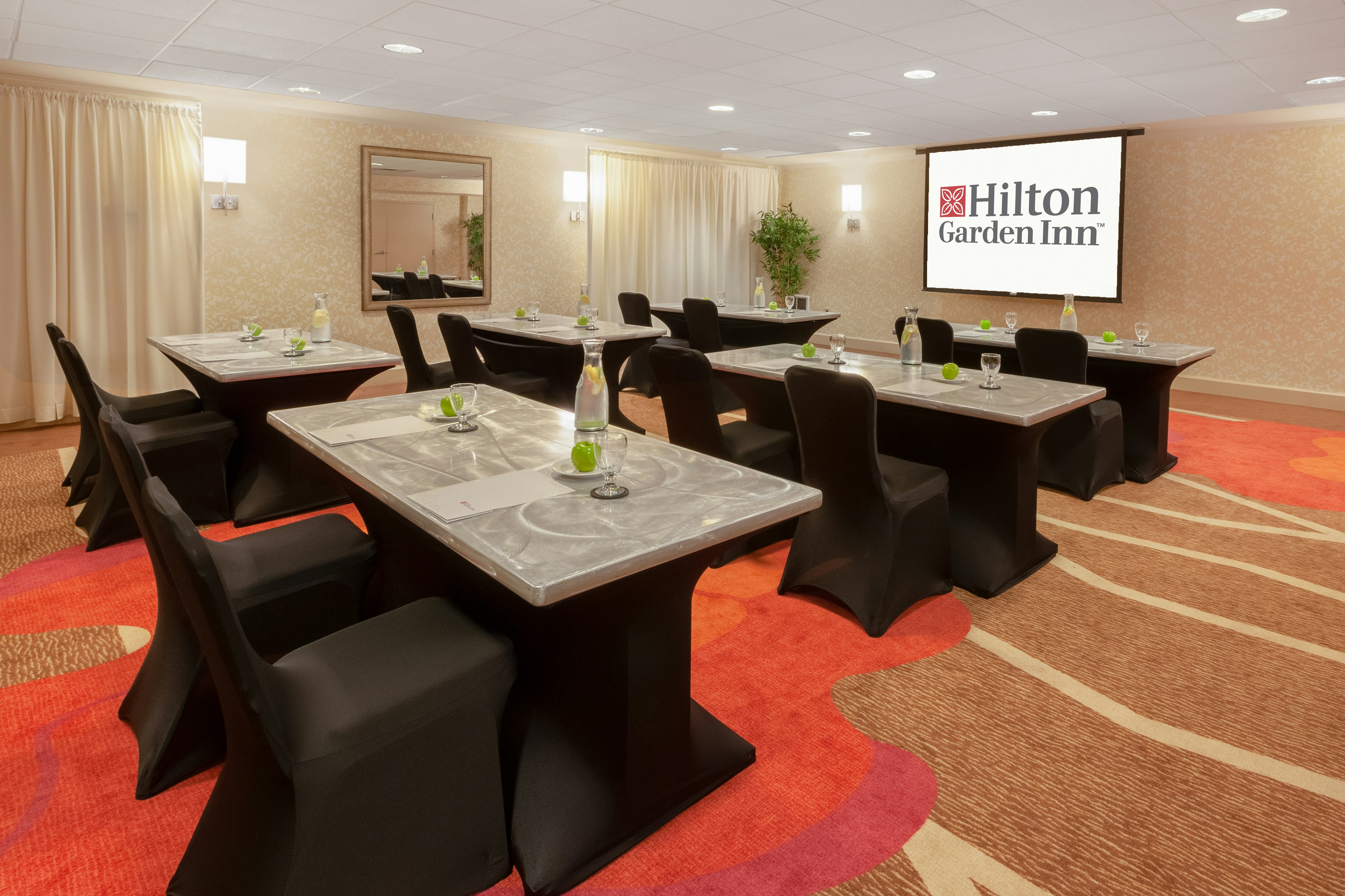 Hilton Garden Inn Pittsburgh University Place 58/62