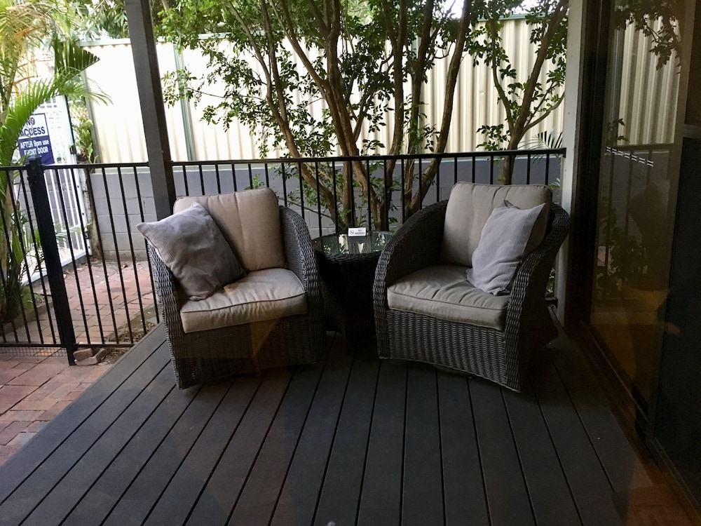 Burleigh Palms Holiday Apartments 45/75