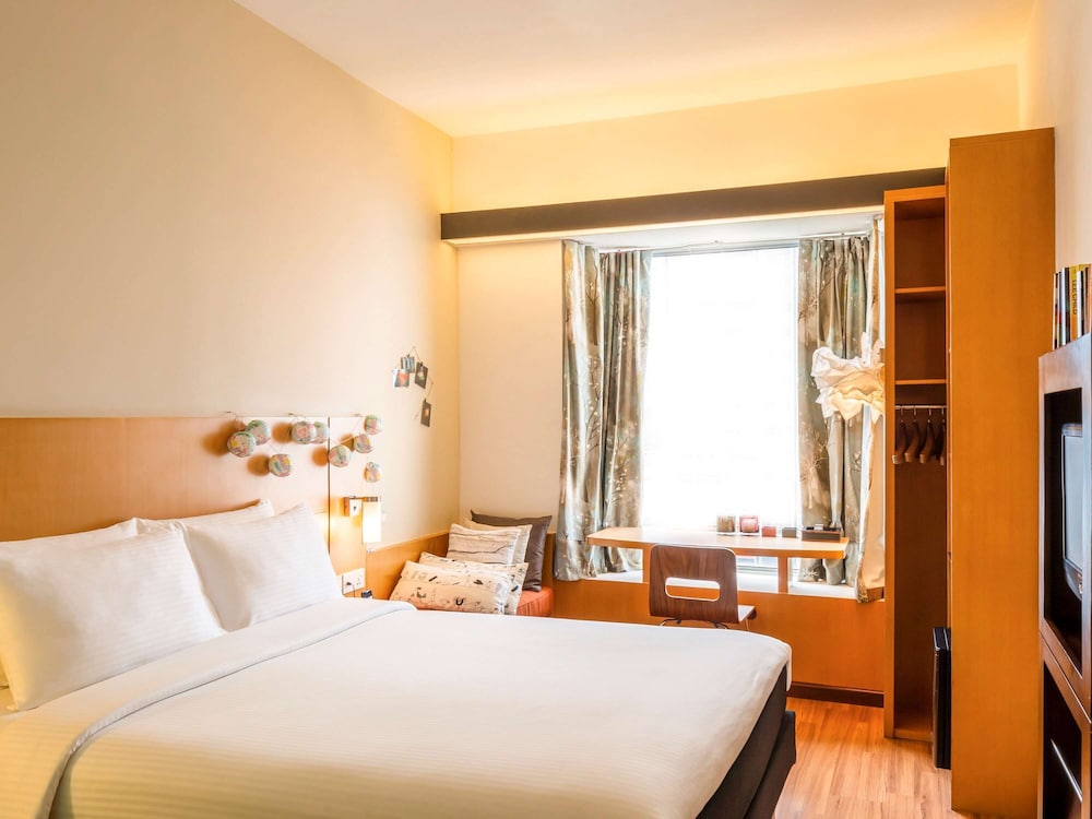 Ibis Singapore on Bencoolen 20/70