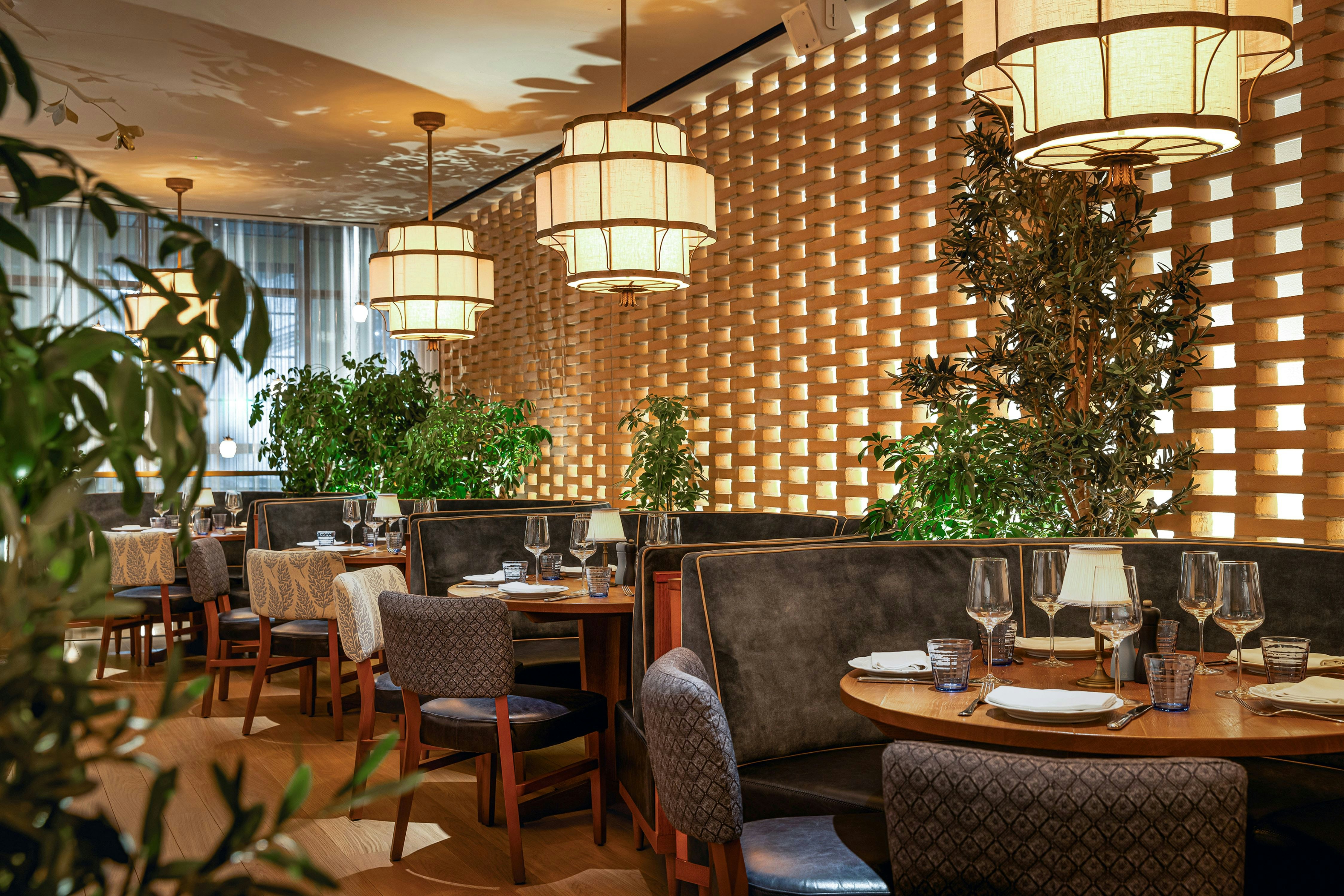 The BoTree London, Curio Collection by Hilton 27/36
