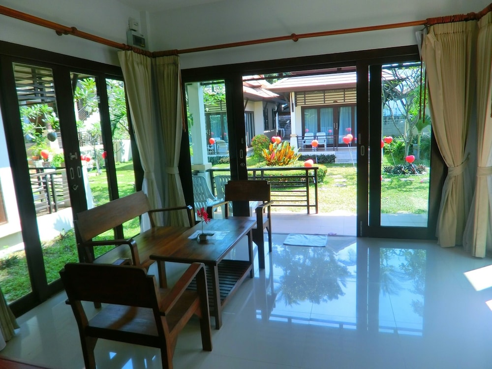 Poolsawat Villa 28/49