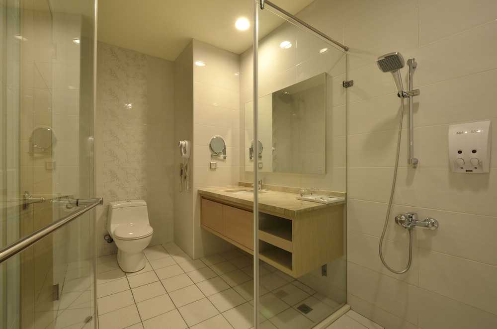 Deluxe, Family, 2 Double Beds, EVER DELIGHTFUL BUSINESS HOTEL 4/4