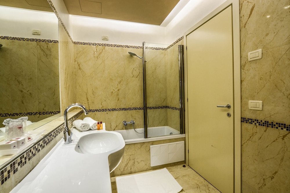Royal San Marco & Suites 47/50