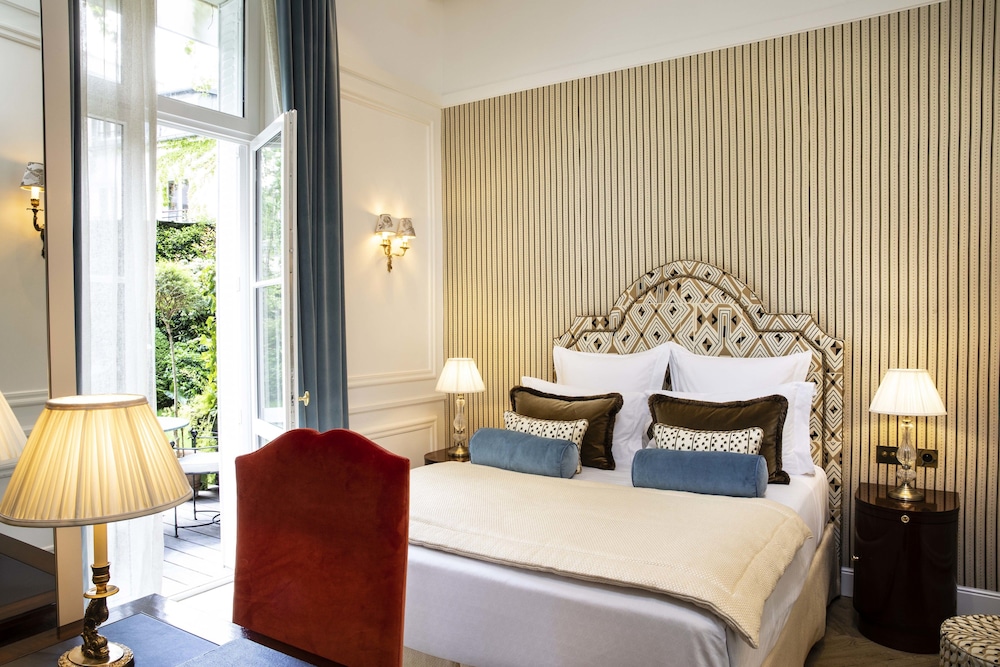 Relais Christine 43/94