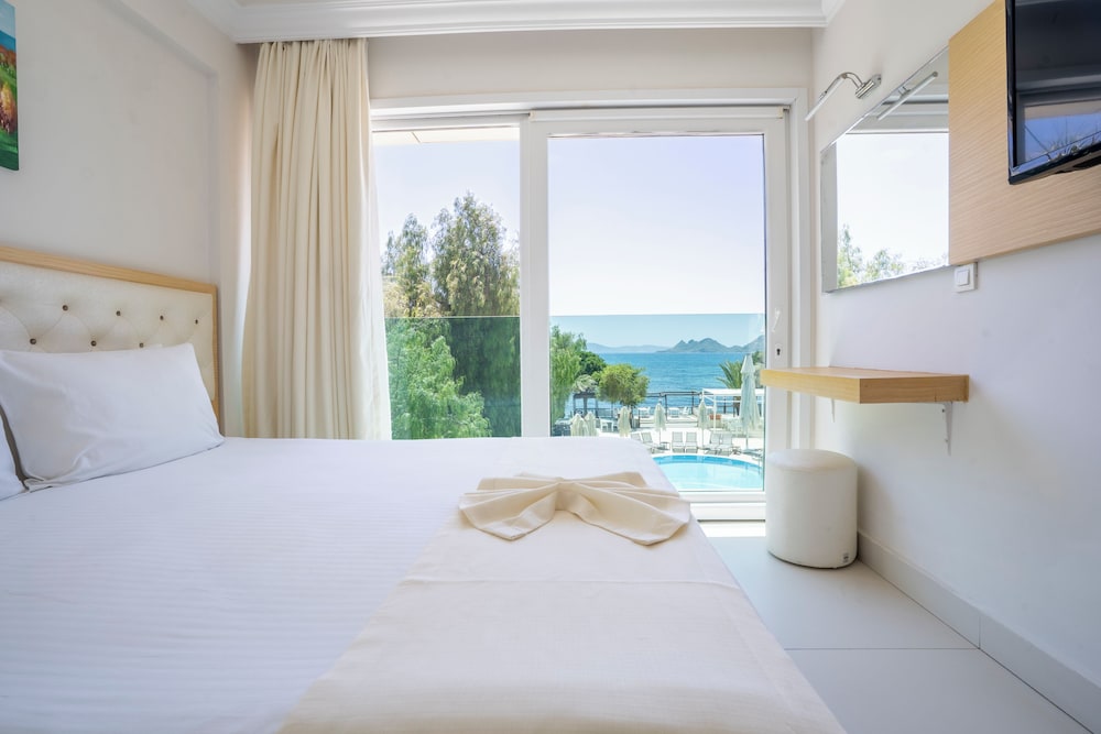 Dragut Point North Hotel 14/49