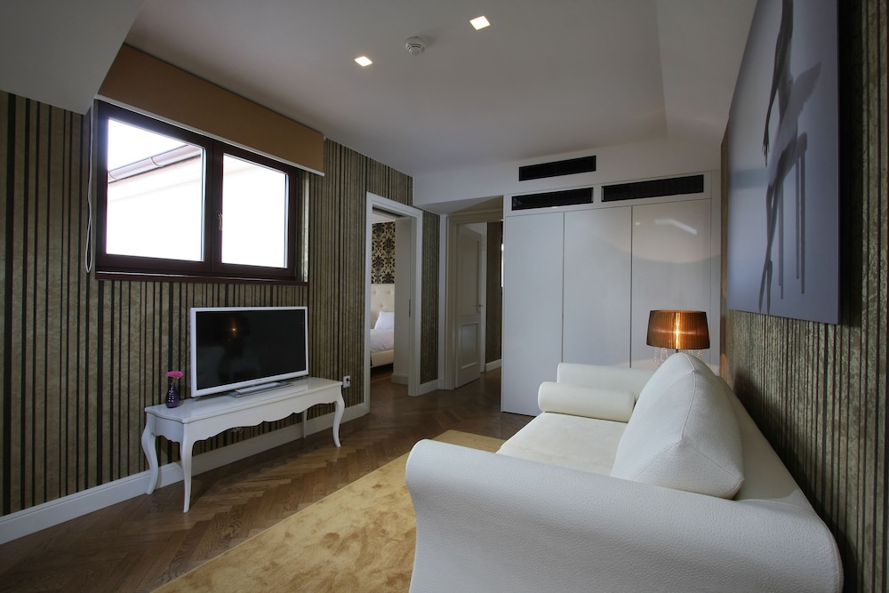 Numa I Flow Rooms & Apartments 43/67
