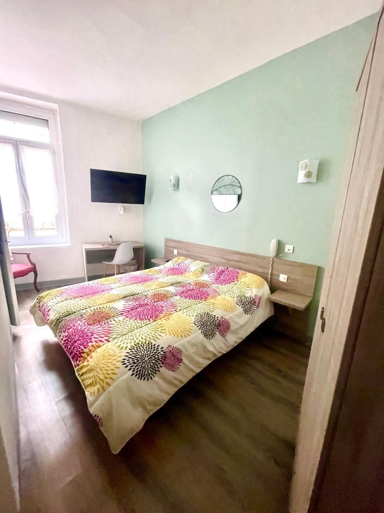 HOTEL COLISEE VERDUN 16/50