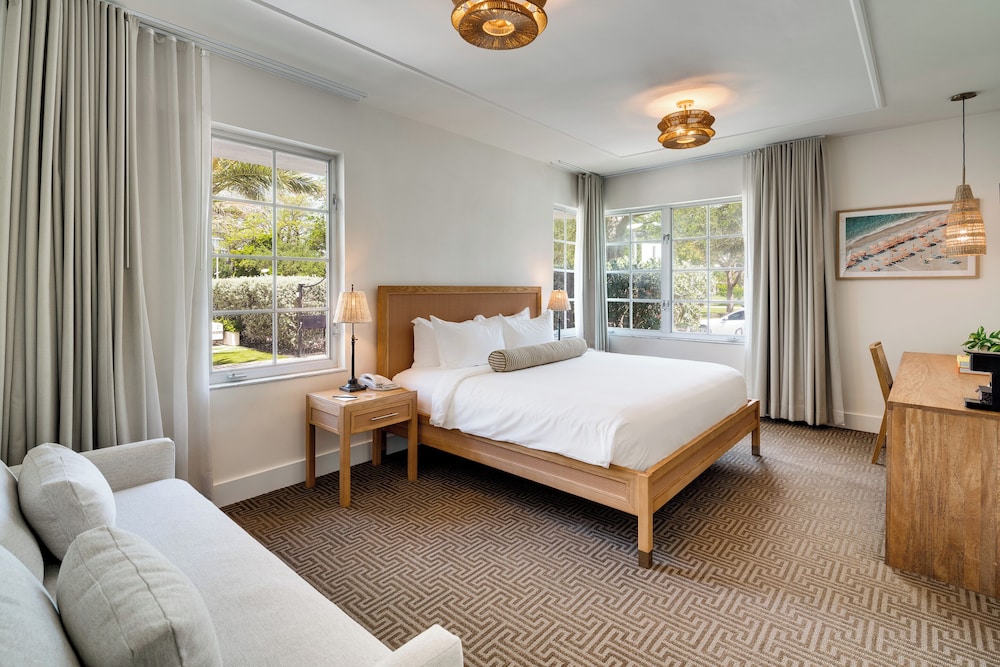 JUNIOR, KING BED, PARK VIEW