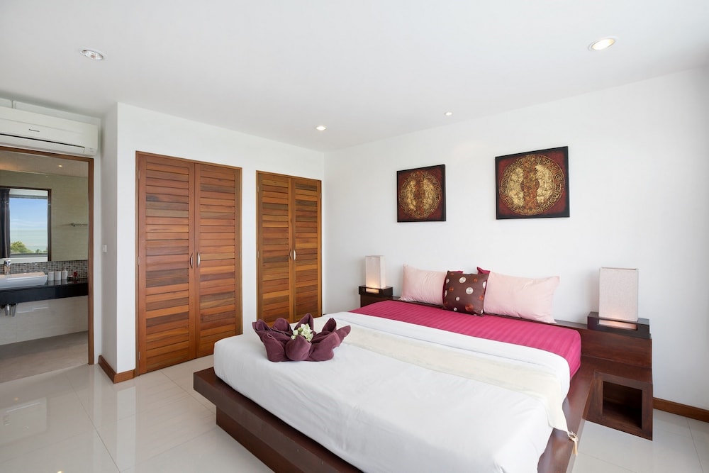 Tranquil Residence 3 2/33