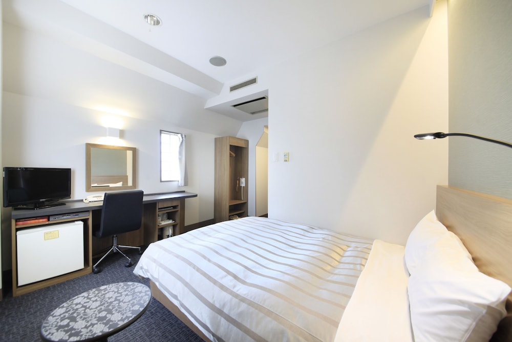 Atsugi Urban Hotel 18/71