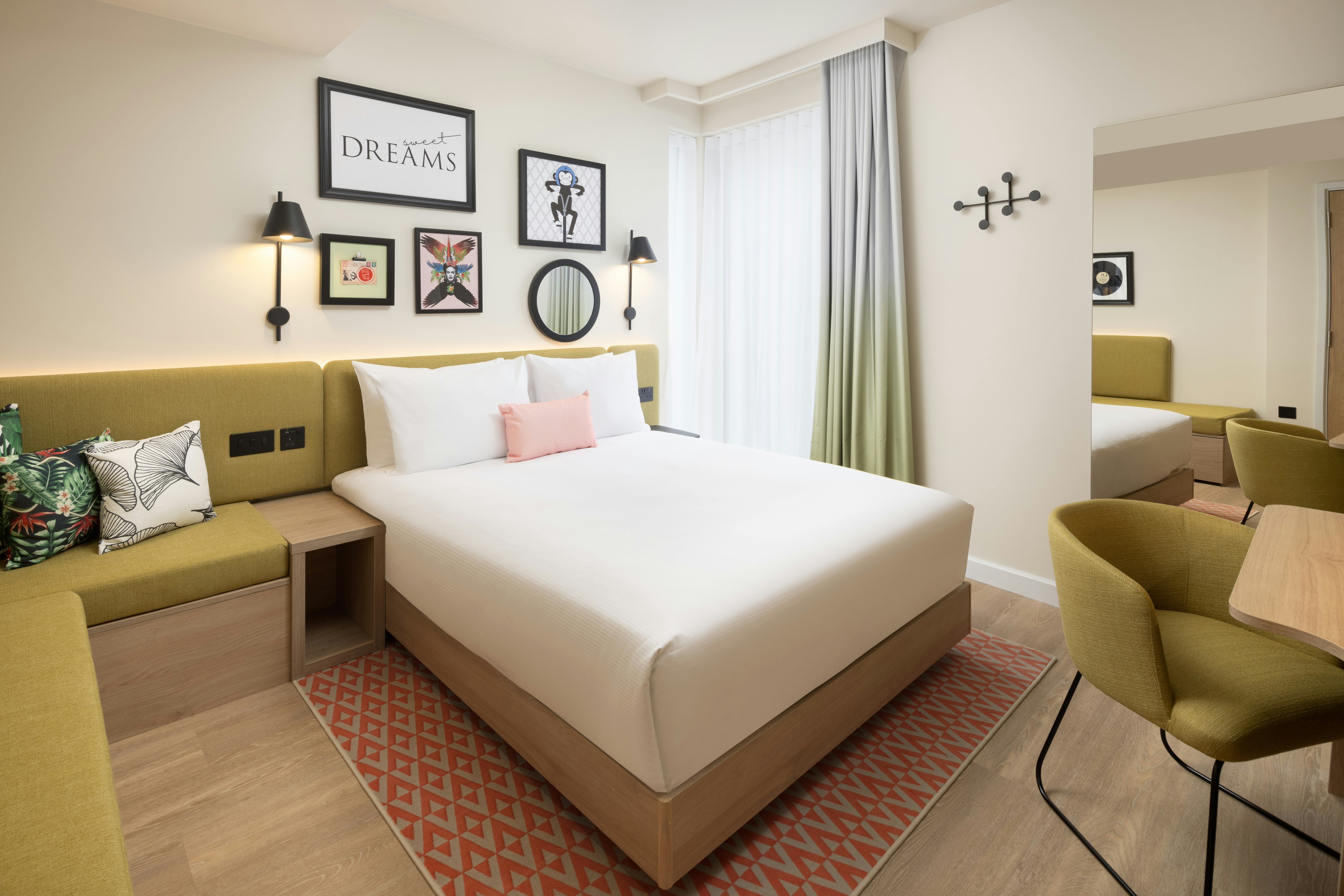 Hampton by Hilton London Old Street 20/36