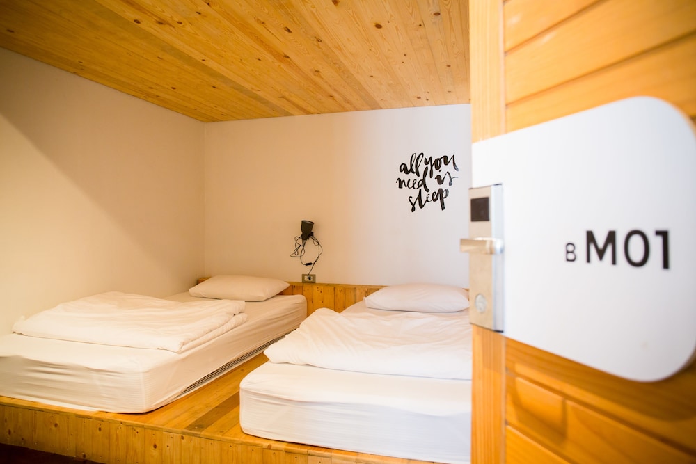 Movylodge Hostel 47/70