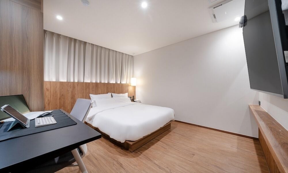 Dongtan Simjak Hotel 8/100
