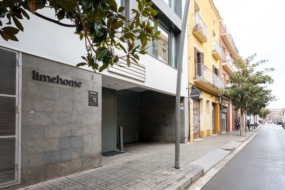 limehome Barcelona Rector Triado 61/66