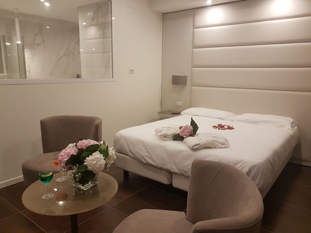 Bouganville Hill Resort Wellness Space 12/50