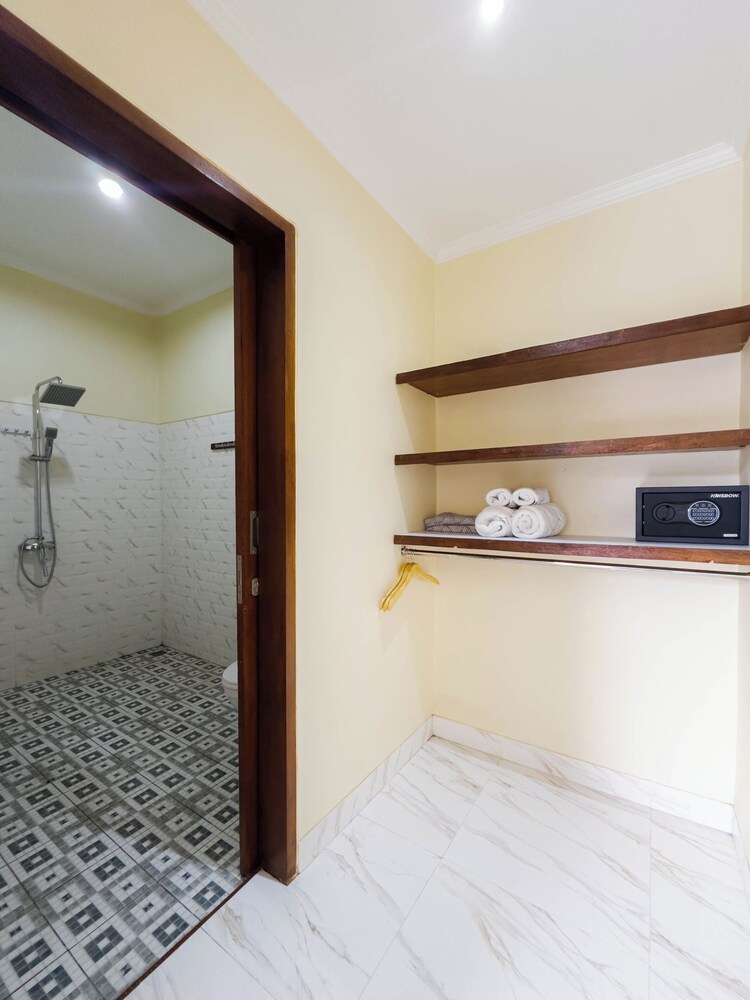 Kubu Manah Ubud 5/50