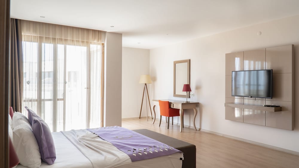 Ladies Beach Residence Hotel 19/68