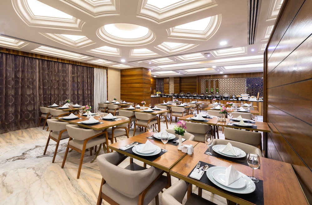 فندق كراون روز(Crown Rose hotel) 44/53