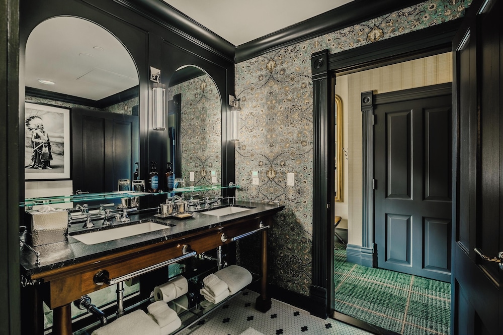 Hotel Jerome An Auberge Resort 50/50
