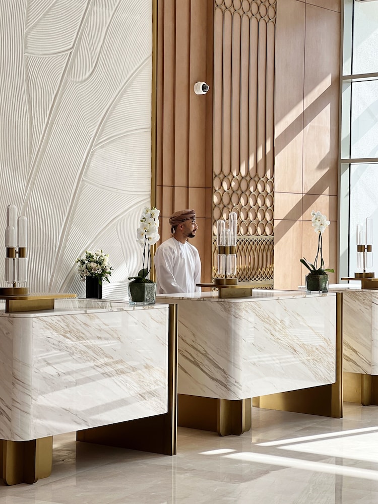 Tivoli La Vie Muscat Hotel & Residences 8/61