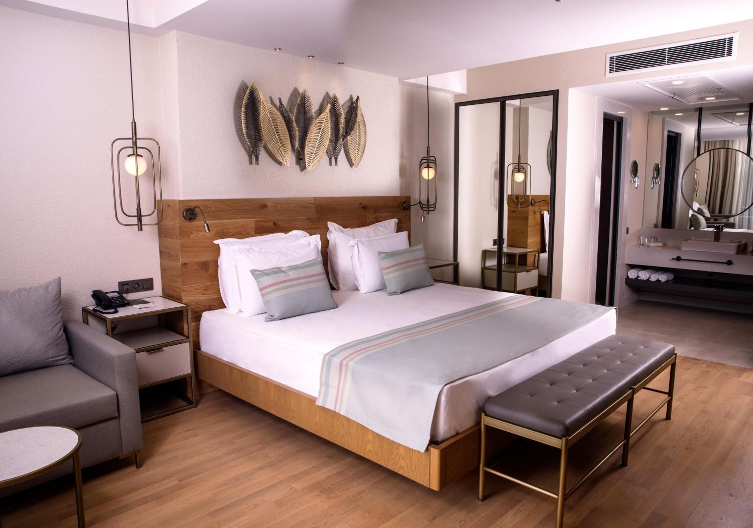Deluxe, Double Bed, Private Garden