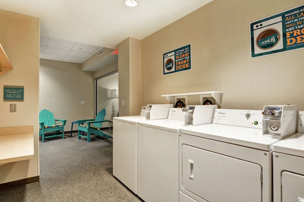 Home2 Suites By Hilton Daytona Beach Speedway Fl 25/56