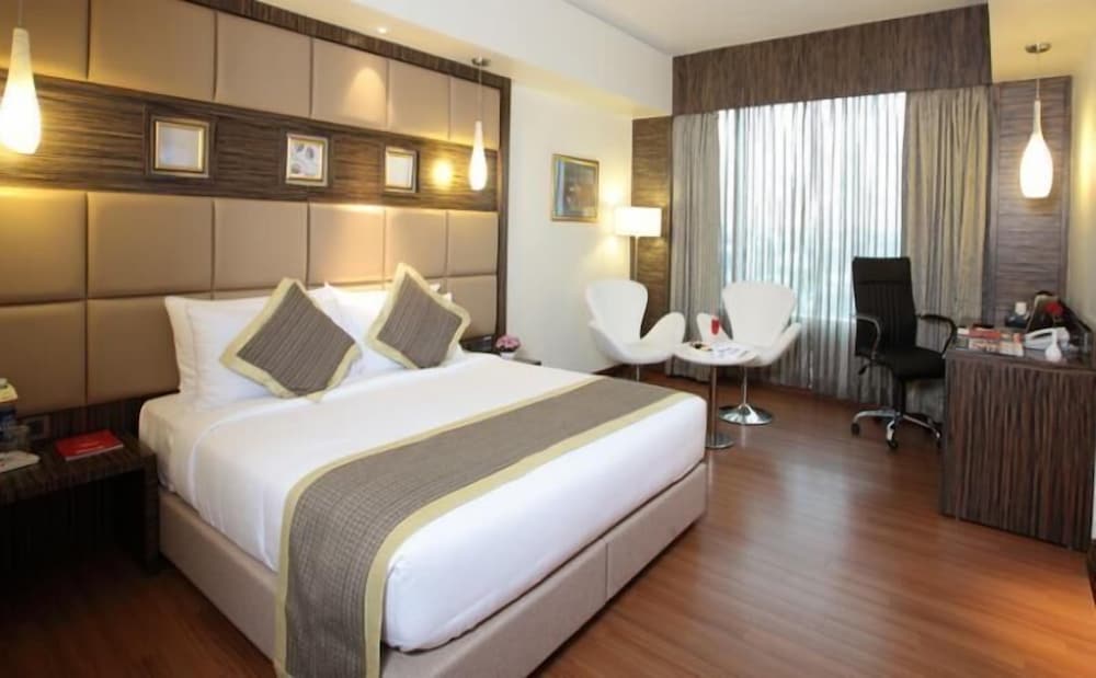 Daspalla Hotel Hyderabad 25/65