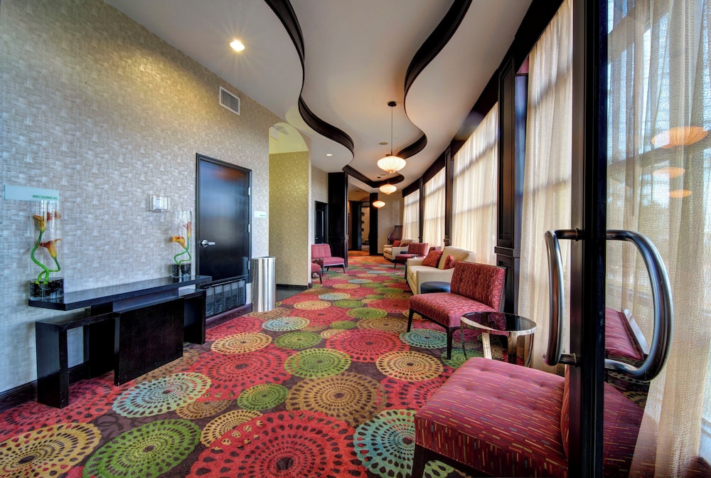 Holiday Inn Arlington Ne Rangers Ballpark 40/69