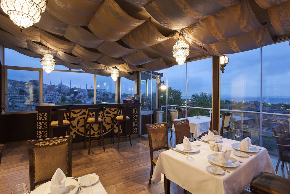 Ottoman Hotel Park 15/24