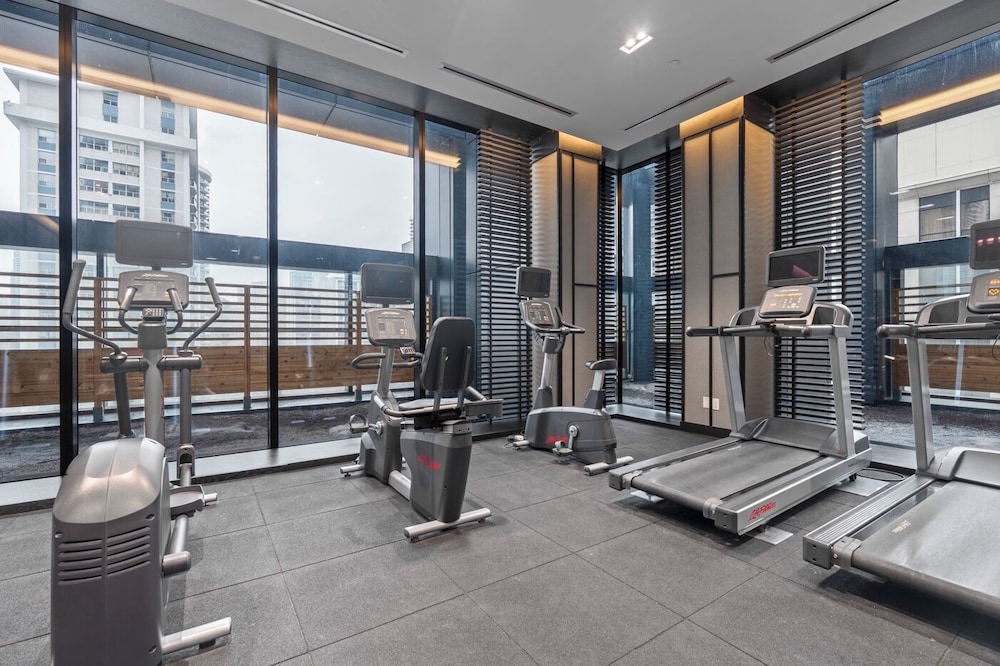 Teahouse Condos in Downtown Toronto 22/50