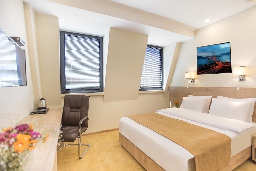 Atrium Boutique Hotel 14/50