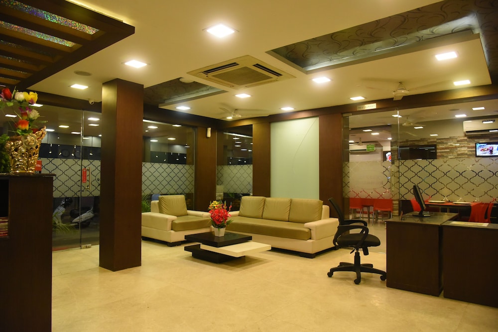 Greens Gate Chennai 25/27