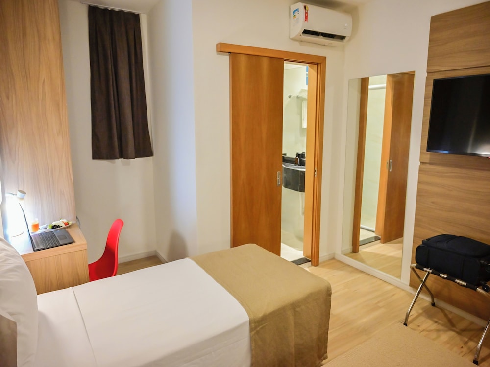 Bristol Marambaia Hotel 17/40