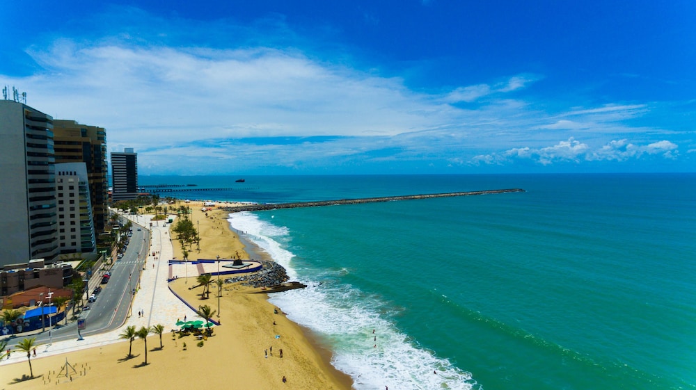 ibis Fortaleza Praia de Iracema 63/67