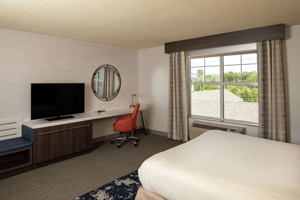 Hilton Garden Inn Freeport Downtown Me 21/62